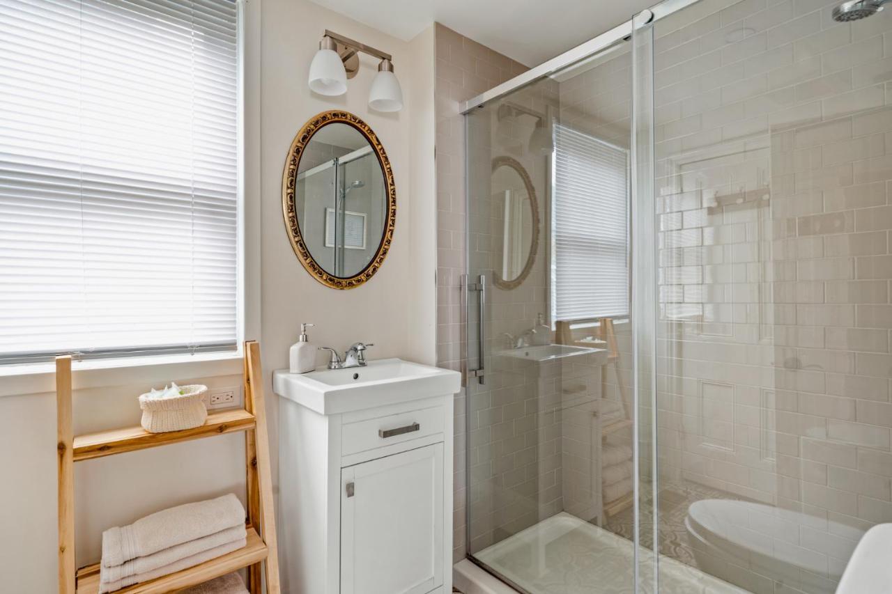 Sunroom On Maple Пиктон Экстерьер фото